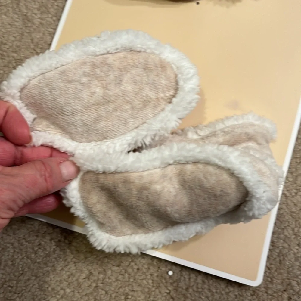 NWT First Impressions Baby Velour Bear Hat and Bootie Set, 0-6mo